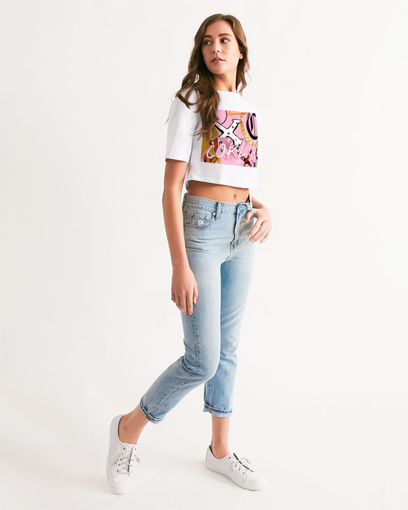 PINK_ WHITE Women's Cropped Tee