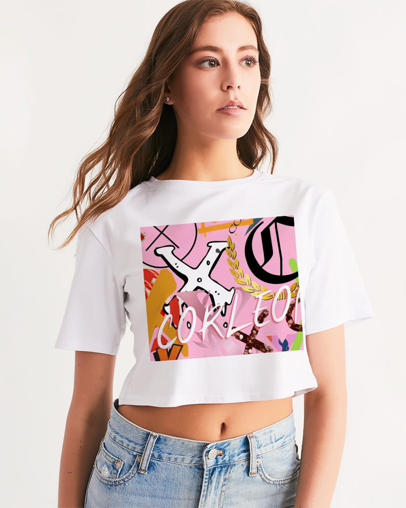 PINK_ WHITE Women's Cropped Tee