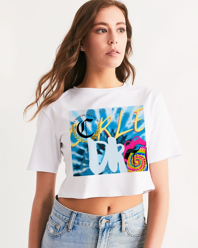 C RLEON (15) Women's Cropped Tee